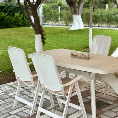 Olive Treehouse Feriehus Nea Poteidaia