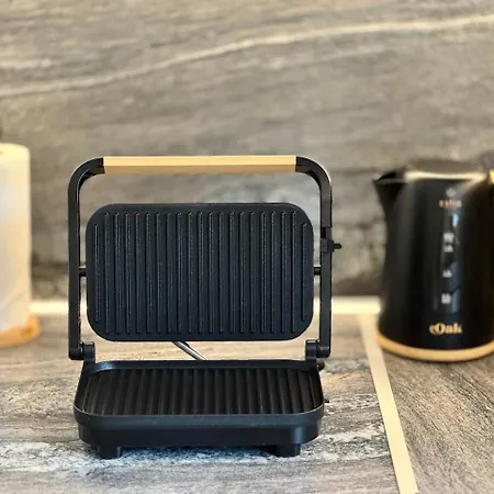 Olive Treehouse Nea Poteidaia