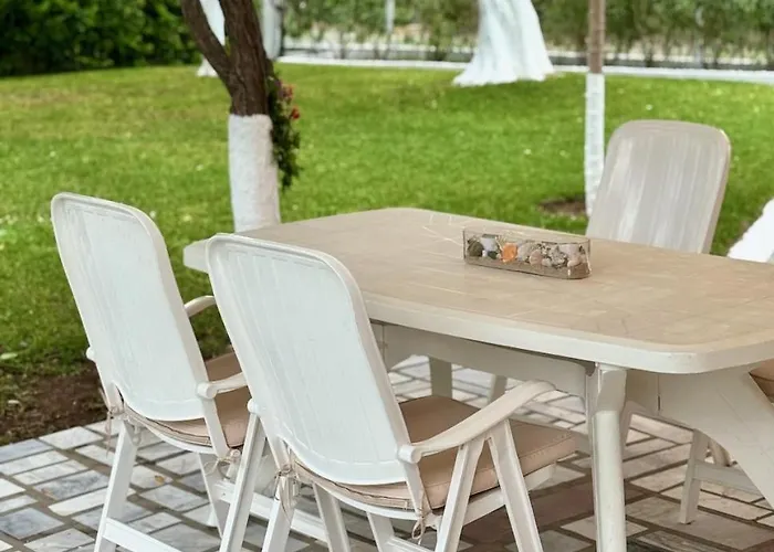 Olive Treehouse 度假居 尼坡帝